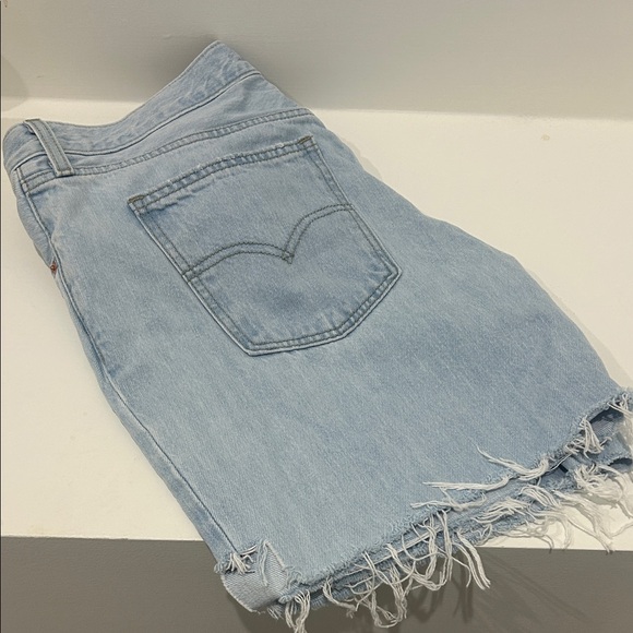 Levi's Pants - Light Wash levi cut offs